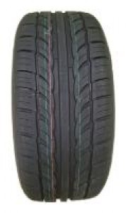 Triangle TR967 235/40 R18 - Pitstopshop